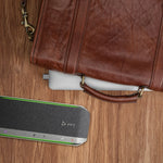 Altavoz manos libres USB-A y USB-C con certificacin para Microsoft Teams Poly Sync 40+ y adaptador USB-A BT700