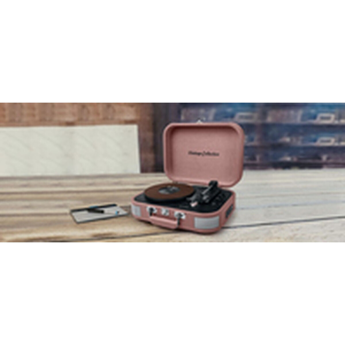 V3HEEAAE28305A28A6A69A45951C3844A5FR7567117P5